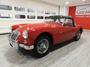 Image 43/51 of MG MGA 1600 (1960)