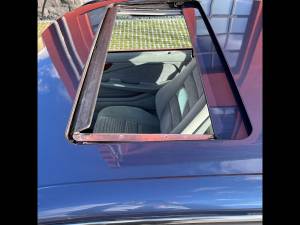 Image 25/29 de Mercedes-Benz 500 SEC (1982)