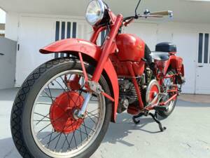 Afbeelding 38/42 van Moto Guzzi DUMMY (1960)