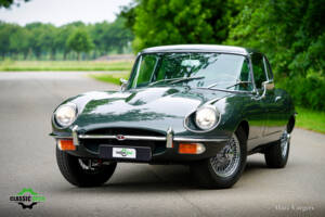 Image 28/61 de Jaguar Type E (2+2) (1969)