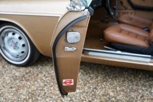 Image 49/50 de Volvo 1800 E (1972)