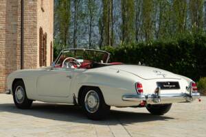 Image 9/50 of Mercedes-Benz 190 SL (1959)