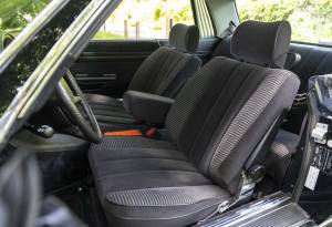Image 26/36 of Mercedes-Benz 380 SLC (1981)