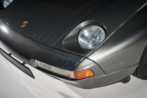 Afbeelding 39/42 van Porsche 928 S4 (1989)