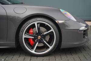 Bild 37/50 von Porsche 911 Carrera 4S (2013)