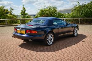 Bild 8/50 von Aston Martin DB 7 Vantage Volante (2001)