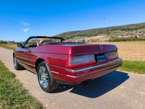 Bild 27/31 von Cadillac Allanté (1989)