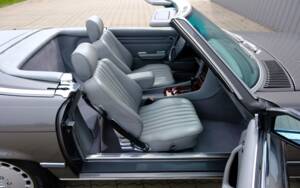 Image 82/97 de Mercedes-Benz 560 SL (1987)