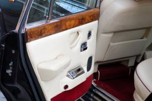 Immagine 130/196 di Bentley T 2 (1978)