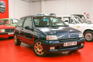 Imagen 1/27 de Renault Clio I 1.8 16V (1994)