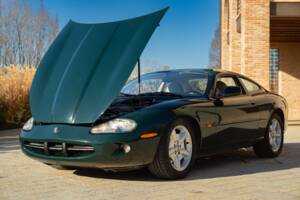 Image 50/50 de Jaguar XK8 4.0 (1998)