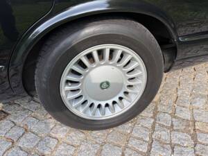 Bild 21/57 von Jaguar XJR 4.0 Supercharged (1997)