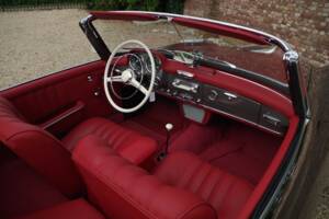 Image 40/50 of Mercedes-Benz 190 SL (1959)