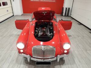 Image 9/15 of MG MGA Twin Cam (1959)