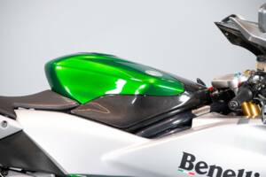 Bild 33/50 von Benelli DUMMY (2002)