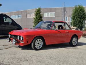 Image 52/56 of Lancia Fulvia 1.3 S (1975)
