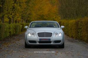 Bild 22/25 von Bentley Continental GTC (2008)