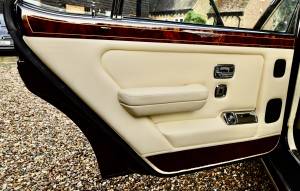 Image 30/50 of Rolls-Royce Silver Spur IV (1997)