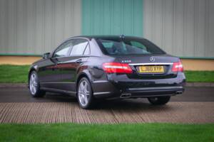 Bild 6/25 von Mercedes-Benz E 500 (2010)