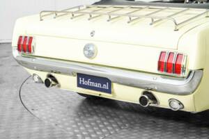 Imagen 30/50 de Ford Mustang 390 GTA (1966)