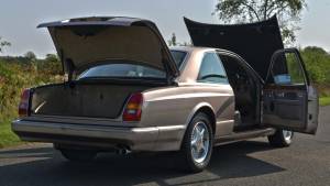 Bild 18/50 von Bentley Continental R (1996)