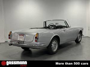 Immagine 9/15 di Alfa Romeo 2600 Spider (1966)