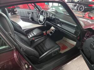 Bild 21/36 von Porsche 911 Turbo 3.3 (1991)
