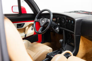 Afbeelding 9/32 van Alfa Romeo SZ (1994)