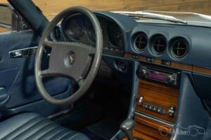 Image 9/19 of Mercedes-Benz 380 SL (1983)