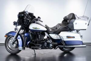 Bild 1/50 von Harley-Davidson DUMMY (2010)