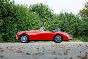 Afbeelding 11/50 van Jaguar XK 150 DHC (1959)