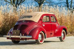 Immagine 5/50 di Renault 4 CV Décapotable (1957)