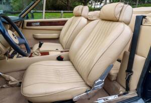 Image 24/26 of Aston Martin V8 EFi Volante (1986)