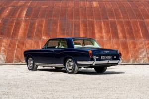 Image 4/15 of Rolls-Royce Silver Spur Park Ward (1969)