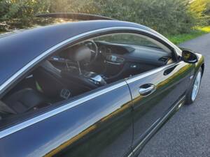 Afbeelding 11/49 van Mercedes-Benz CL 63 AMG (2007)