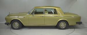 Bild 9/50 von Rolls-Royce Silver Shadow II (1980)