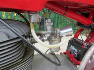 Bild 26/44 von Gilera 175 Extra Rossa (1958)