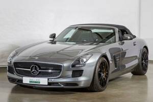 Image 21/31 of Mercedes-Benz SLS AMG GT Roadster (2014)