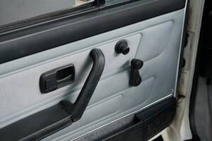 Image 44/50 of Volkswagen Golf Mk I Convertible 1.8 (1989)