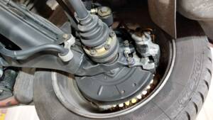 Bild 37/46 von BMW 750i (1991)