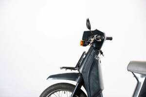 Image 20/44 of Honda SH 50 Fifty (1987)