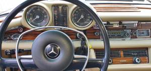 Bild 22/50 von Mercedes-Benz 280 SE 3,5 (1971)