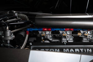 Imagen 5/53 de Aston Martin V8 Vantage (1977)