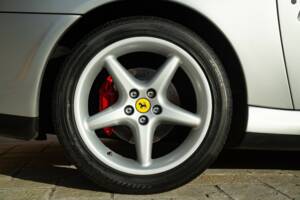 Bild 24/50 von Ferrari 550 Maranello (2001)