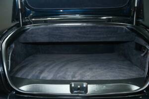 Image 44/49 de Bentley Azure (2006)