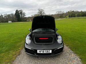 Image 40/42 of Porsche 911 Carrera S (2018)