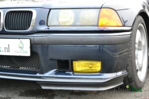 Image 36/50 of BMW 323i (1998)