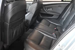 Immagine 35/58 di BMW M5 (2007)