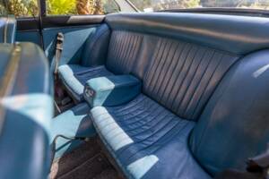 Imagen 5/47 de Ferrari 330 GT 2+2 (1964)