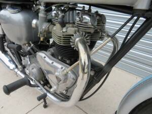 Bild 15/45 von Triumph T 120 Bonneville (1961)